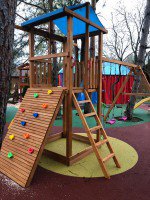 Детская площадка Можга Спортивный городок со скалодромом и лестницей из дерева